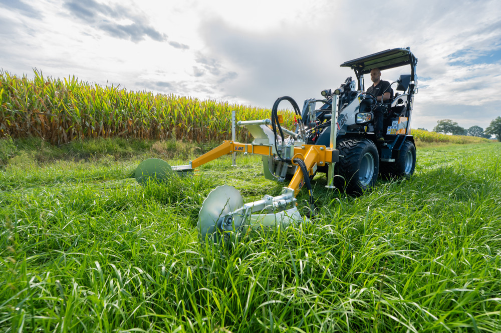 giant sickle bar mower 750attachments
