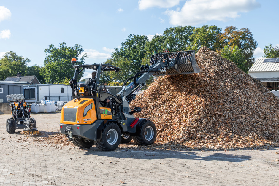 New telescopic wheel loader: G2200E TELE