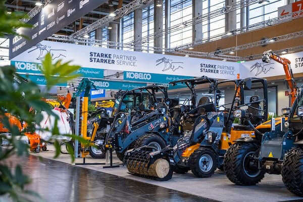galabau messe kiesel giant radlader