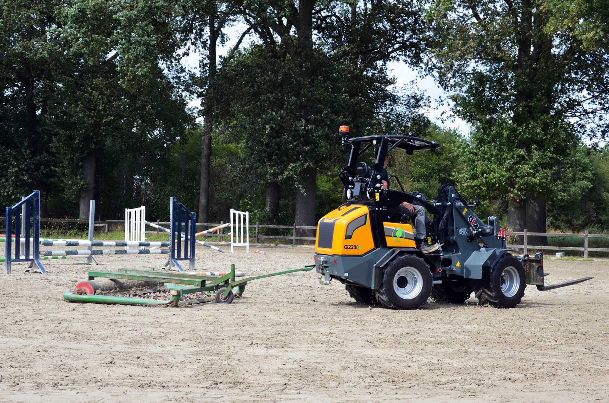 g2200e radlader giant 2